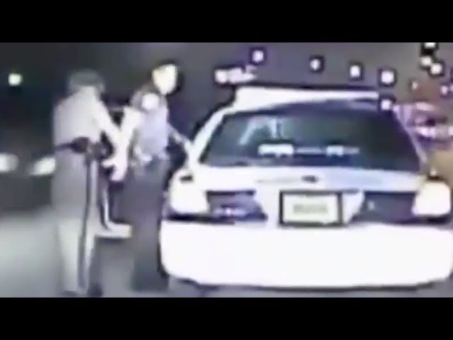 Poliziotta insegue, ferma e arresta agente dello Sceriffo